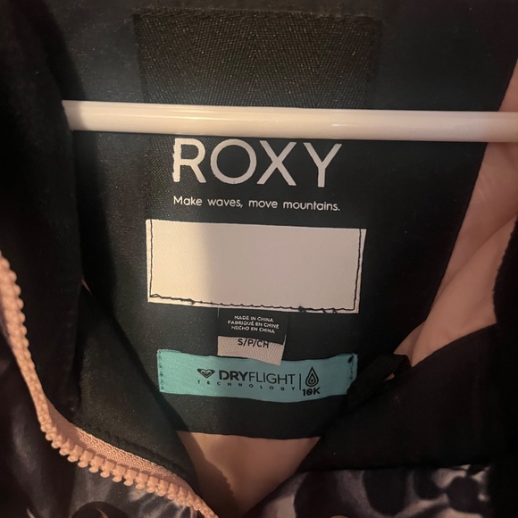 NWOT Roxy Ski/Snowboard Jacket - Picture 2 of 2